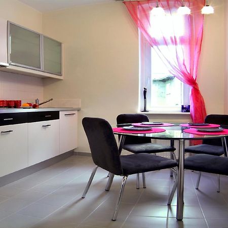 Apartamenty Pomaranczarnia Poznan Bagian luar foto