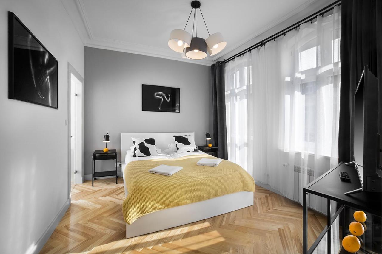 Apartamenty Pomaranczarnia Poznan Bagian luar foto