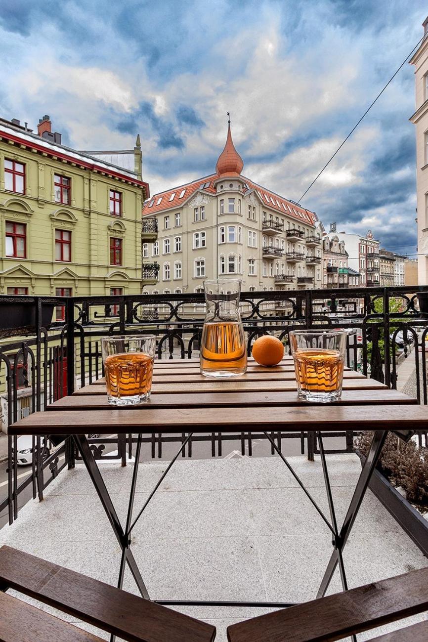 Apartamenty Pomaranczarnia Poznan Bagian luar foto